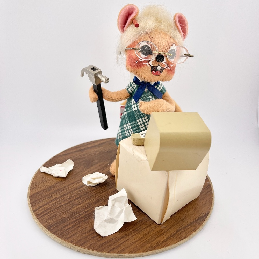 🐭 Annalee Spring- 1991 Secretary Mouse with Computer –Collectible – Vintage